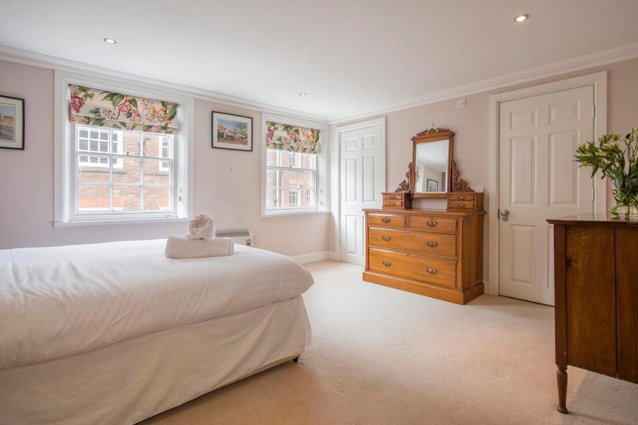 St Helen'S House With Minster Views Apartment ยอร์ค ภายนอก รูปภาพ