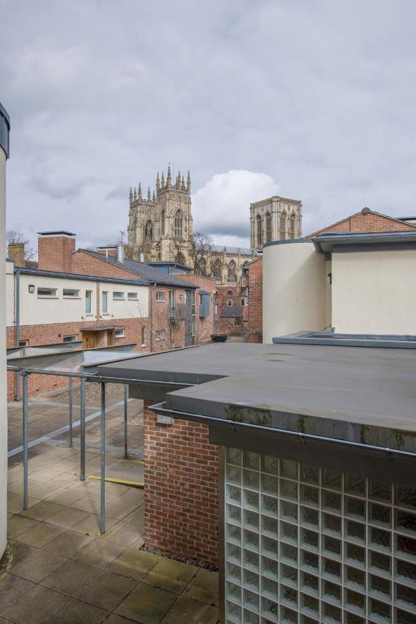 St Helen'S House With Minster Views Apartment ยอร์ค ภายนอก รูปภาพ